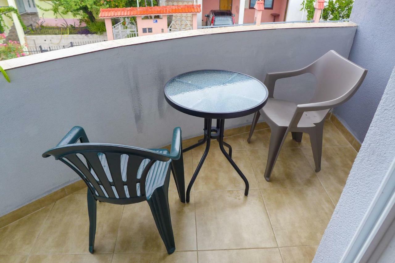 Apartament Alise Bar Zewnętrze zdjęcie
