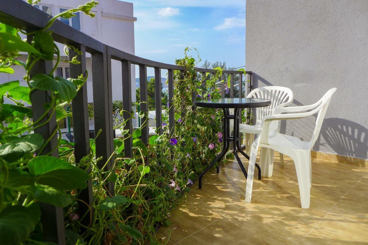 Apartament Alise Bar Zewnętrze zdjęcie